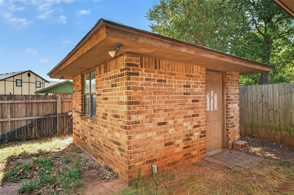 Photo 30 — 12008 SW 4th Street, Yukon, OK 73099