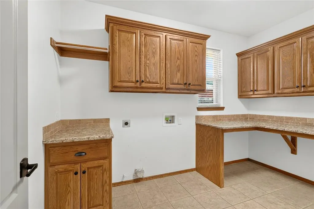 Photo 26 — 10809 Middlesbrough Lane, Yukon, OK 73099