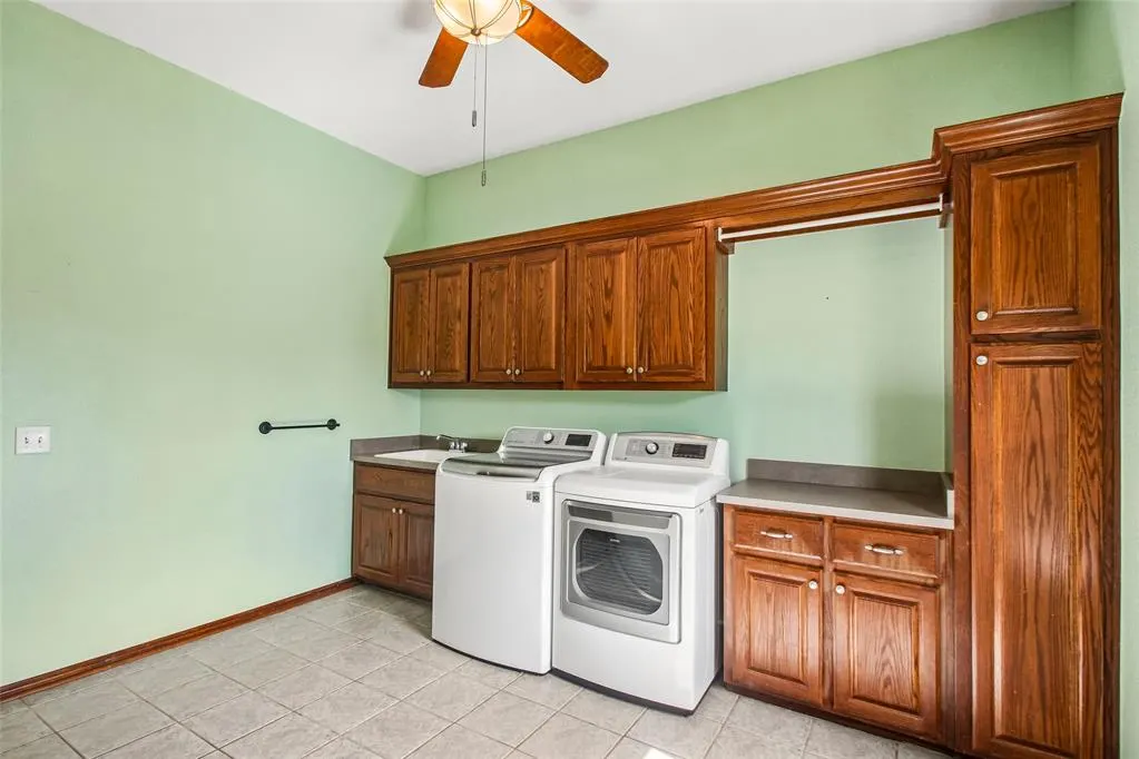Photo 15 — 201 SW 137th Terrace, Oklahoma City, OK 73170
