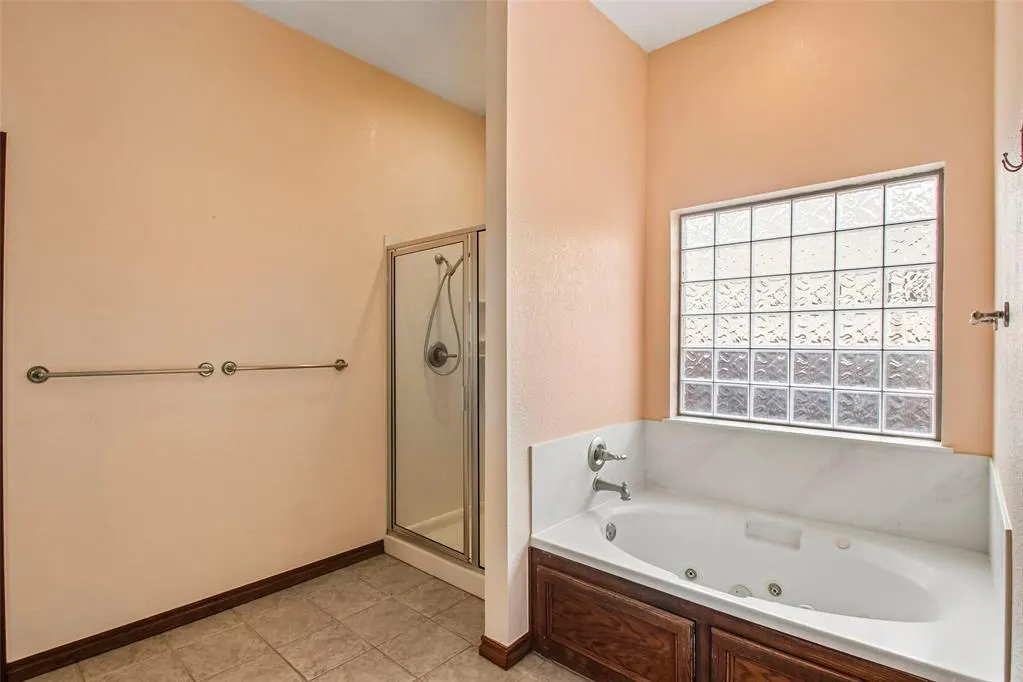 Photo 19 — 201 SW 137th Terrace, Oklahoma City, OK 73170