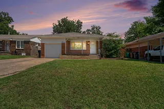 Sold home at 3833 NW 32nd Street