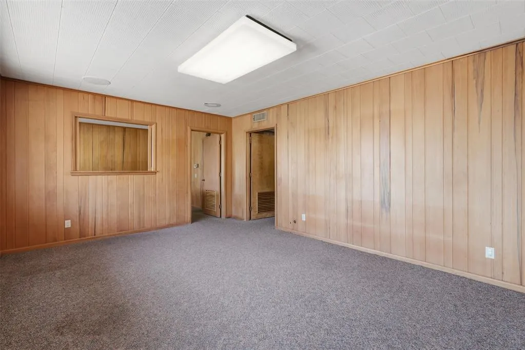 Photo 9 — 720 Delaware Street, Perry, OK 73077
