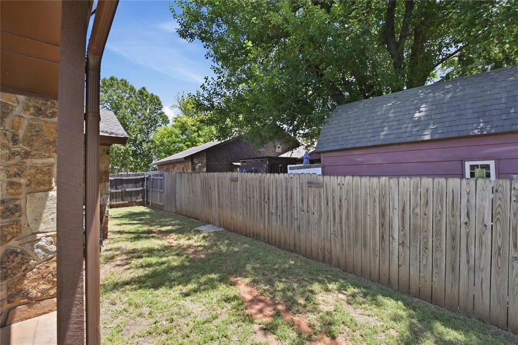 Photo 40 — 11057 W Country Drive, Oklahoma City, OK 73170