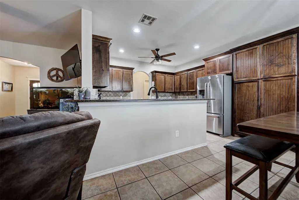 Photo 13 — 1479 Sunset Circle, Edmond, OK 73025