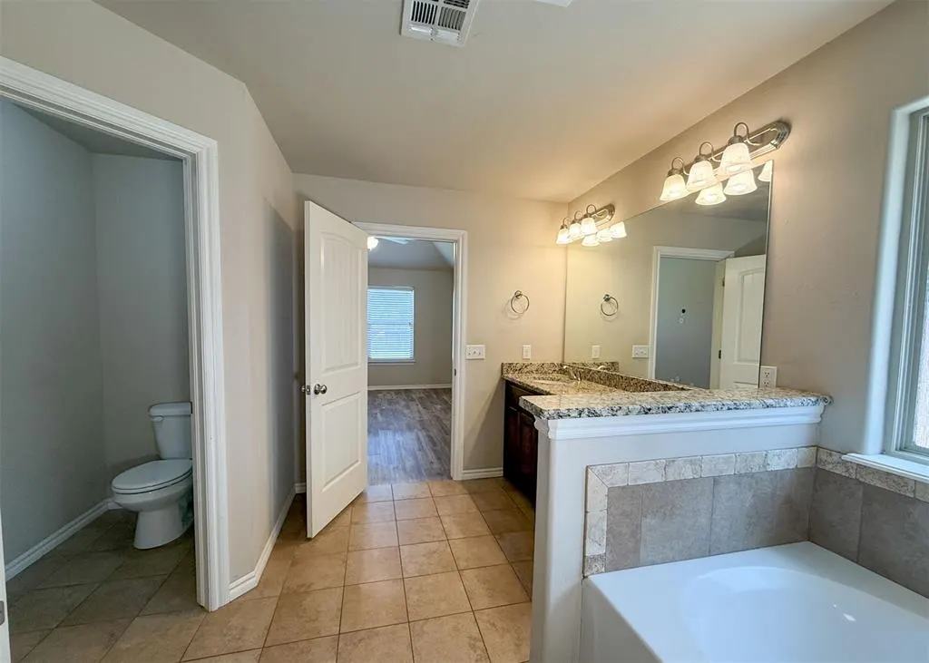 Photo 10 — 2413 NW 195th Street, Edmond, OK 73012