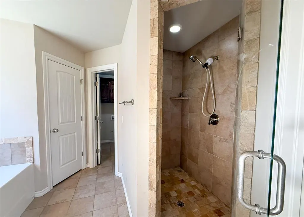 Photo 11 — 2413 NW 195th Street, Edmond, OK 73012