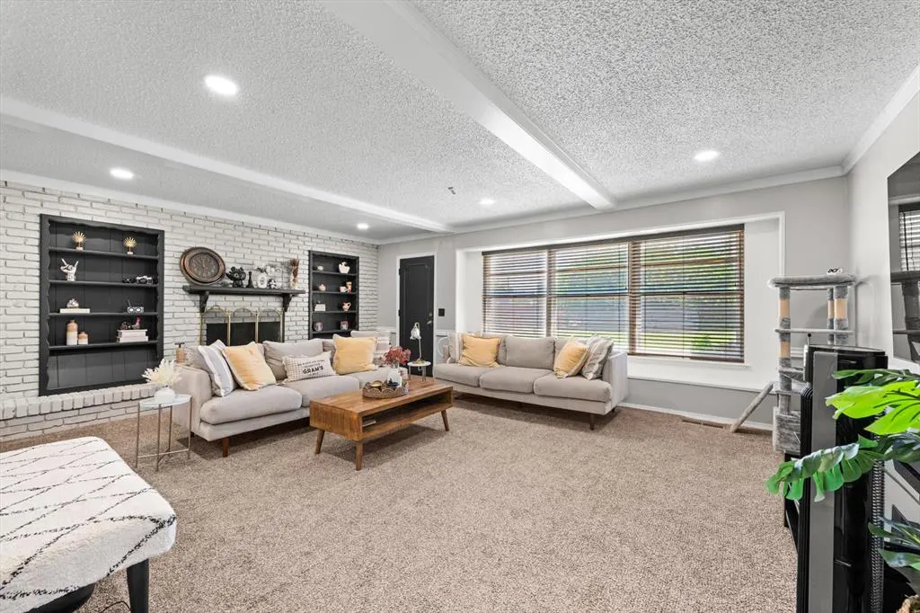 Photo 3 — 6424 N Sterling Drive, Oklahoma City, OK 73132