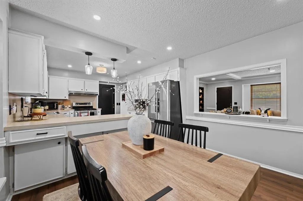 Photo 9 — 6424 N Sterling Drive, Oklahoma City, OK 73132