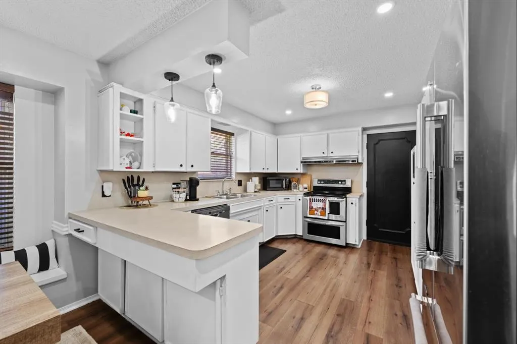 Photo 15 — 6424 N Sterling Drive, Oklahoma City, OK 73132