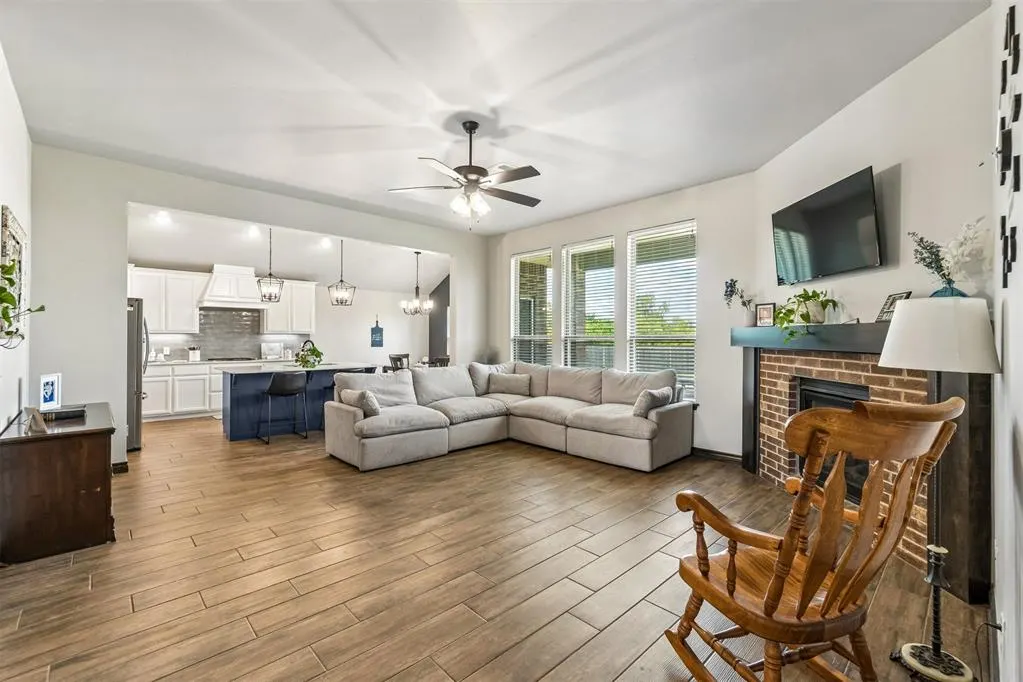 Photo 2 — 11245 NW 135th Street, Yukon, OK 73099