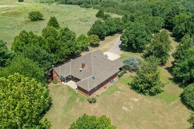 Photo 8 — 14300 W Wilshire Boulevard, Yukon, OK 73099