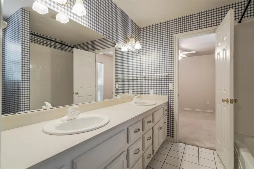 Photo 28 — 14300 W Wilshire Boulevard, Yukon, OK 73099