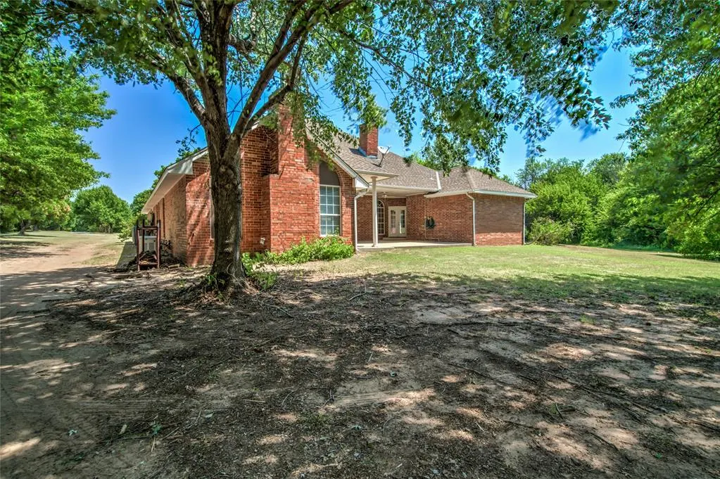 Photo 42 — 14300 W Wilshire Boulevard, Yukon, OK 73099