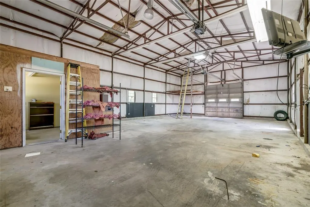 Photo 46 — 14300 W Wilshire Boulevard, Yukon, OK 73099