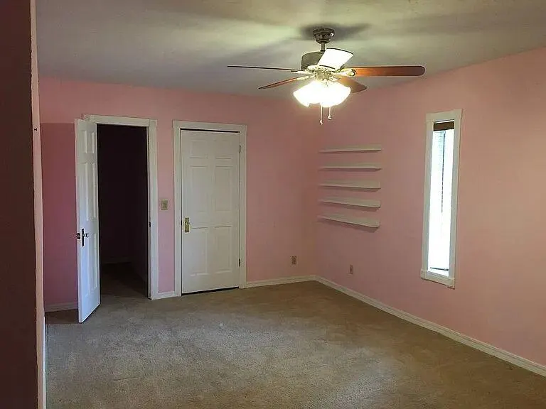 Photo 13 — 10500 S Garnada Lane, Oklahoma City, OK 73165