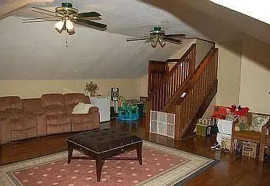 Photo 14 — 10500 S Garnada Lane, Oklahoma City, OK 73165