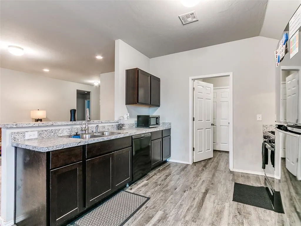 Photo 17 — 5312 Nicole Drive, Tuttle, OK 73089