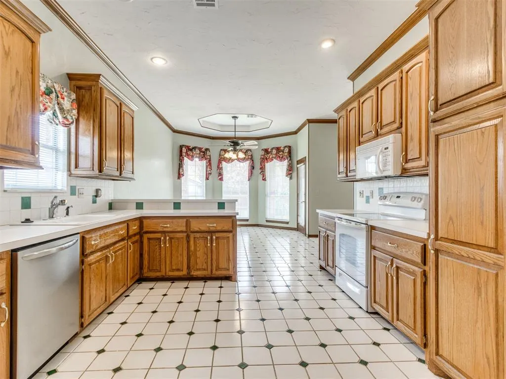 Photo 30 — 1408 SW 113th Street, Oklahoma City, OK 73170