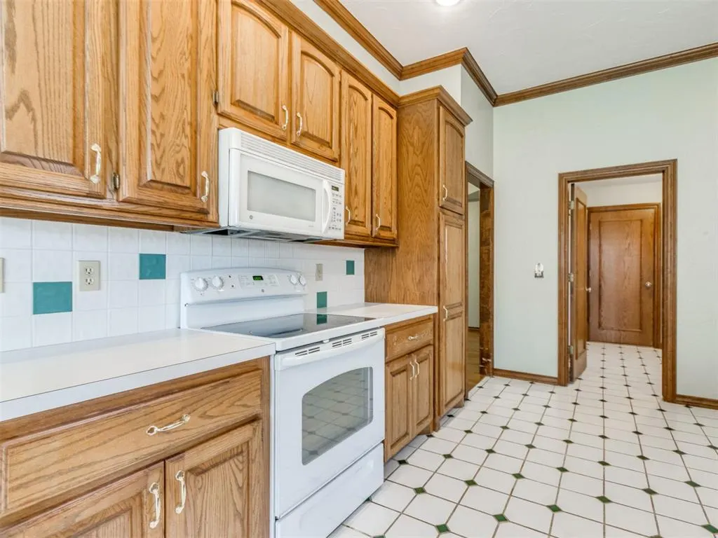 Photo 32 — 1408 SW 113th Street, Oklahoma City, OK 73170