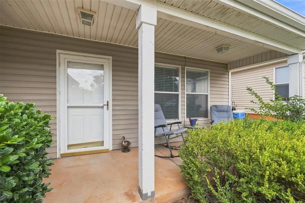 Photo 3 — 2417 Desert Willow Terrace, Norman, OK 73071