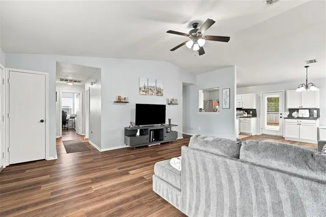 Photo 6 — 2417 Desert Willow Terrace, Norman, OK 73071