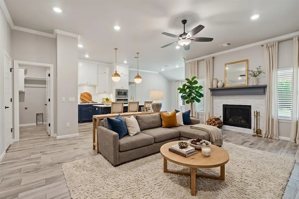 Photo 3 — 4320 Palmetto Trail, Oklahoma City, OK 73179