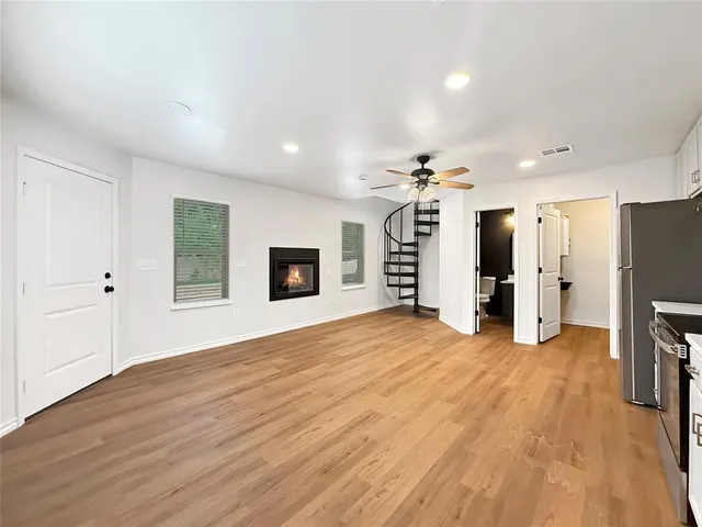 Photo 6 — 2346 NW 11th Street C, Oklahoma City, OK 73107