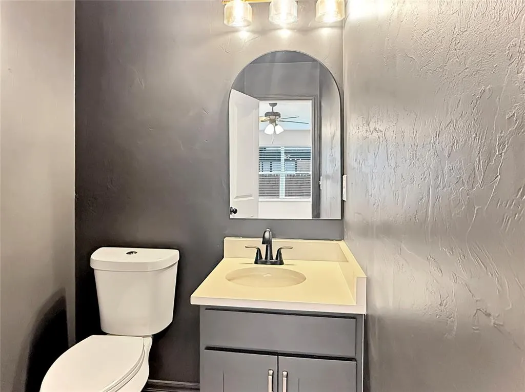 Photo 7 — 2346 NW 11th Street C, Oklahoma City, OK 73107