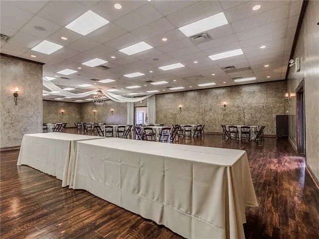 Photo 7 — 9101 S Robinson Avenue, Oklahoma City, OK 73139