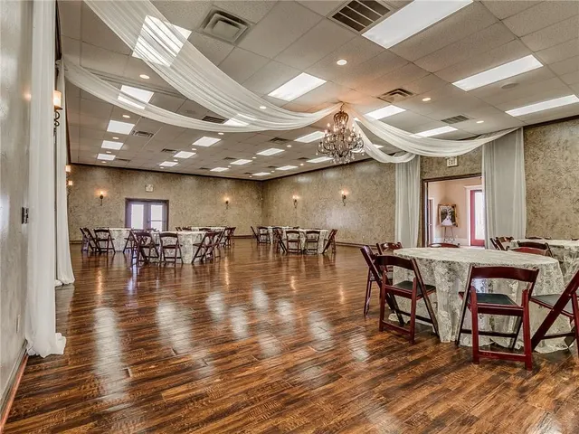 Photo 8 — 9101 S Robinson Avenue, Oklahoma City, OK 73139