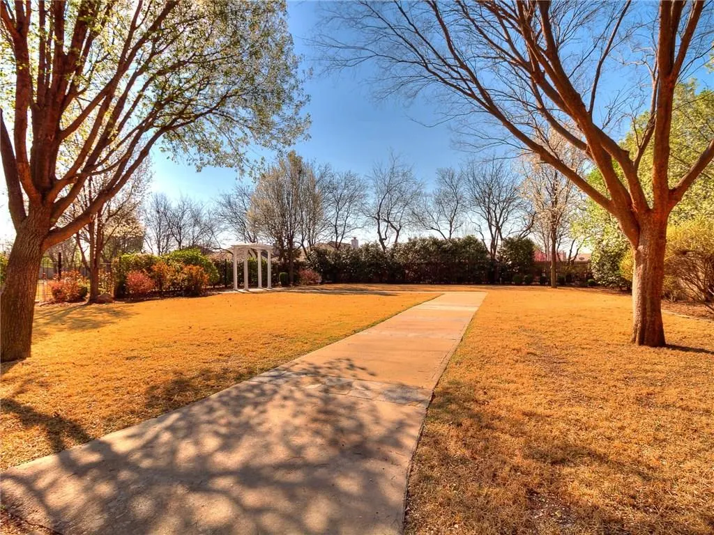 Photo 27 — 9101 S Robinson Avenue, Oklahoma City, OK 73139