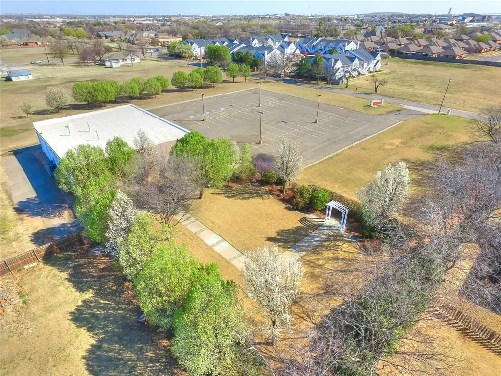 Photo 34 — 9101 S Robinson Avenue, Oklahoma City, OK 73139