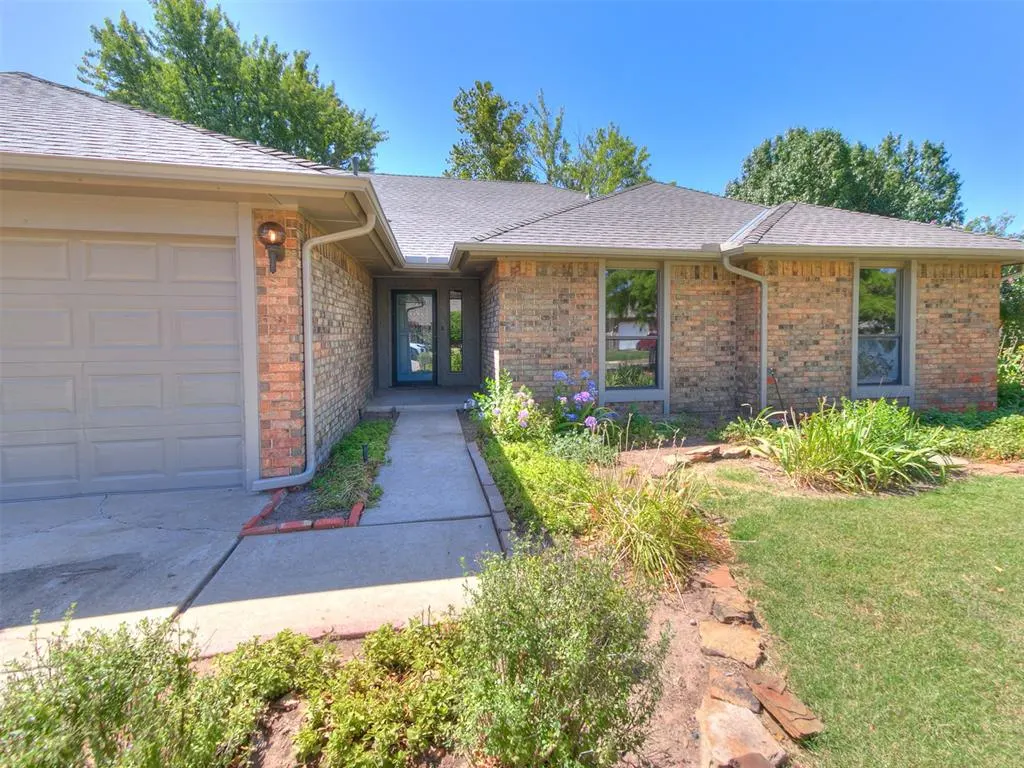 Photo 5 — 11616 Hackney Lane, Yukon, OK 73099