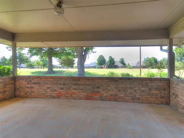 Photo 7 — 11616 Hackney Lane, Yukon, OK 73099