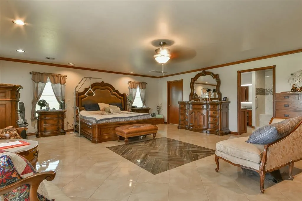 Photo 11 — 21372 Santa Fe Avenue, Purcell, OK 73080