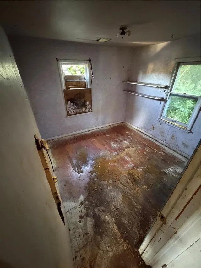 Photo 7 — 2404 SW 51st Street, Oklahoma City, OK 73119