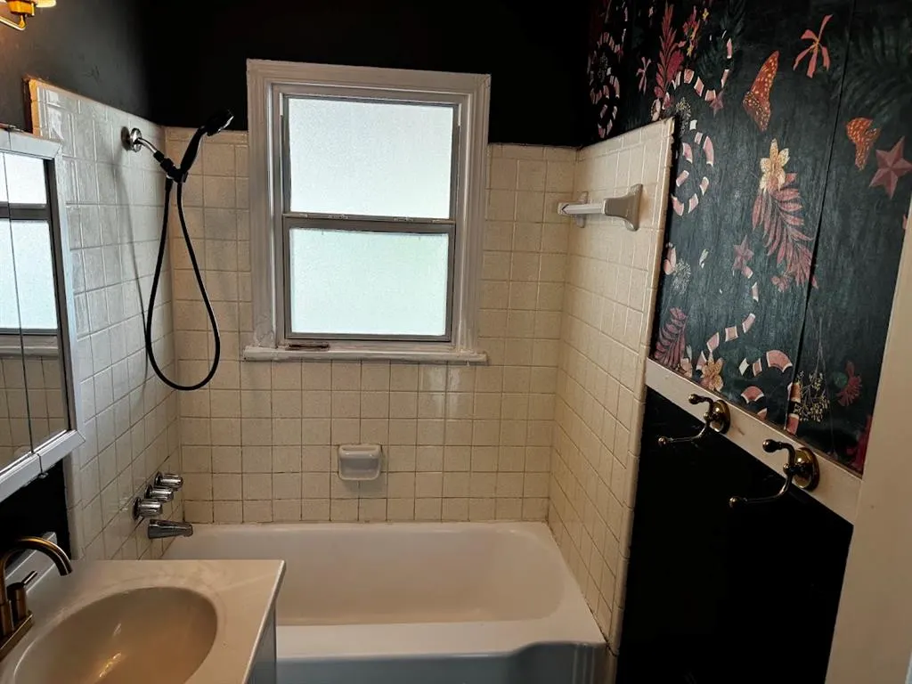 Photo 16 — 111 E Dale Street, Norman, OK 73069
