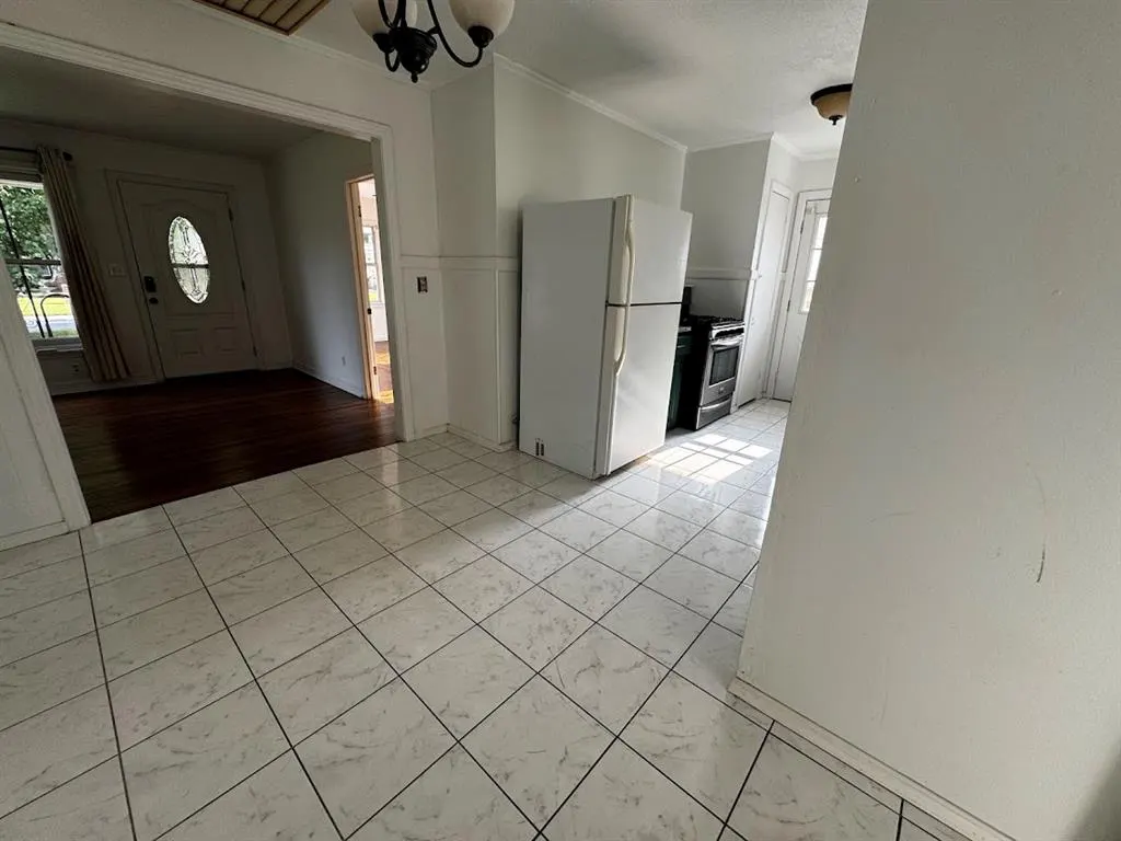 Photo 21 — 111 E Dale Street, Norman, OK 73069