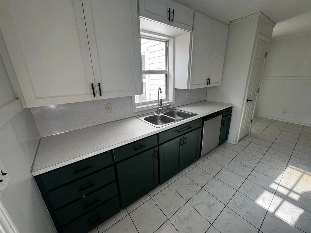 Photo 22 — 111 E Dale Street, Norman, OK 73069
