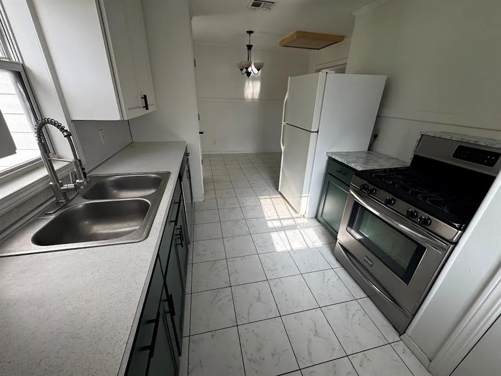Photo 25 — 111 E Dale Street, Norman, OK 73069