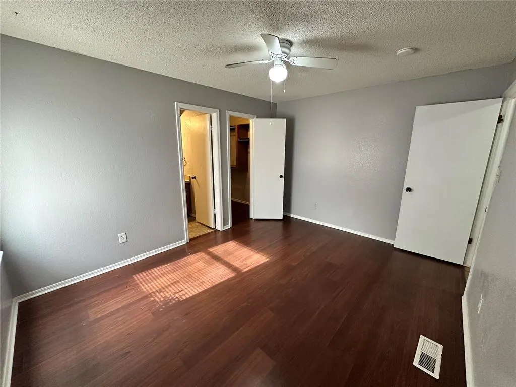 Photo 13 — 3628 Peregrine Drive, Norman, OK 73072