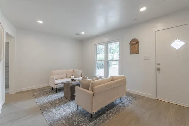 Photo 5 — 3337 NW 29th Street, Oklahoma City, OK 73107