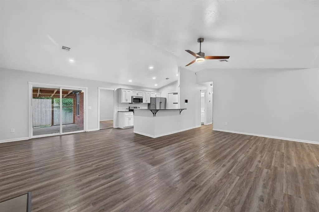 Photo 9 — 4612 Midway Drive, Norman, OK 73072