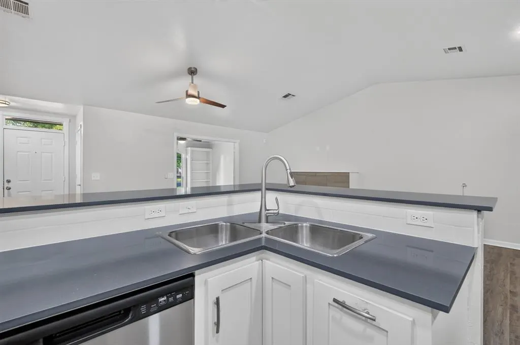 Photo 15 — 4612 Midway Drive, Norman, OK 73072