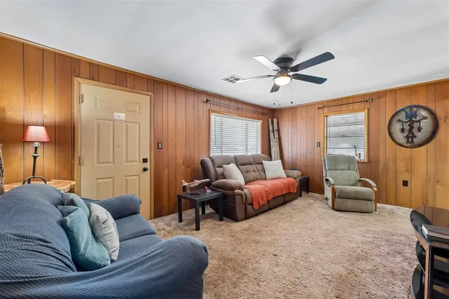 Photo 4 — 10220 Bellview Drive, Midwest City, OK 73130