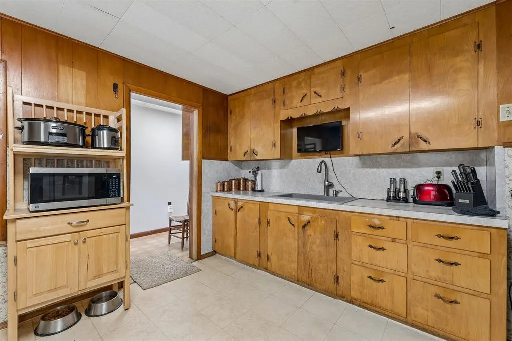 Photo 9 — 10220 Bellview Drive, Midwest City, OK 73130