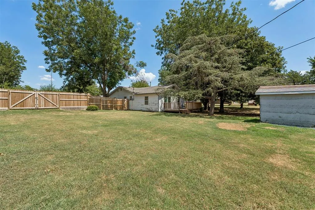 Photo 33 — 10220 Bellview Drive, Midwest City, OK 73130
