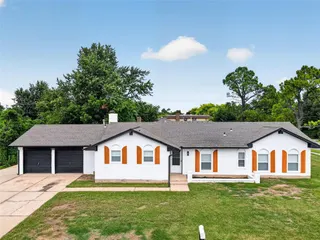 Sold home at 1101 SW 98th Street