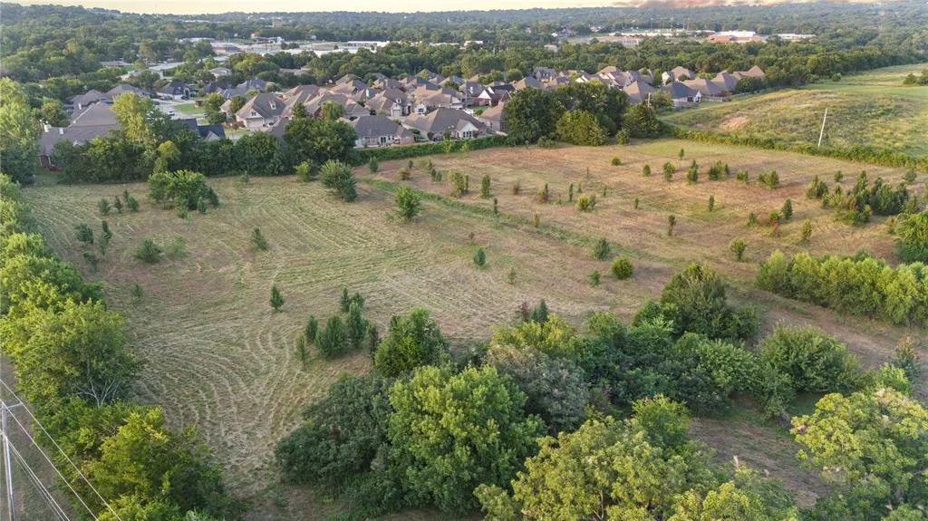 Photo 5 — 1700 Kerr Lab Road, Ada, OK 74820