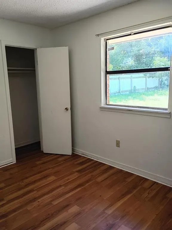 Photo 9 — 8713 Hillcrest Drive, Oklahoma City, OK 73159